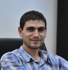 florin.ghita mai de aproape.jpg